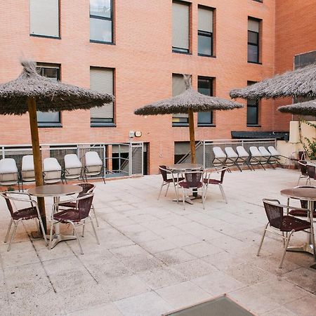 Residencia Universitaria Tagaste Барселона Экстерьер фото